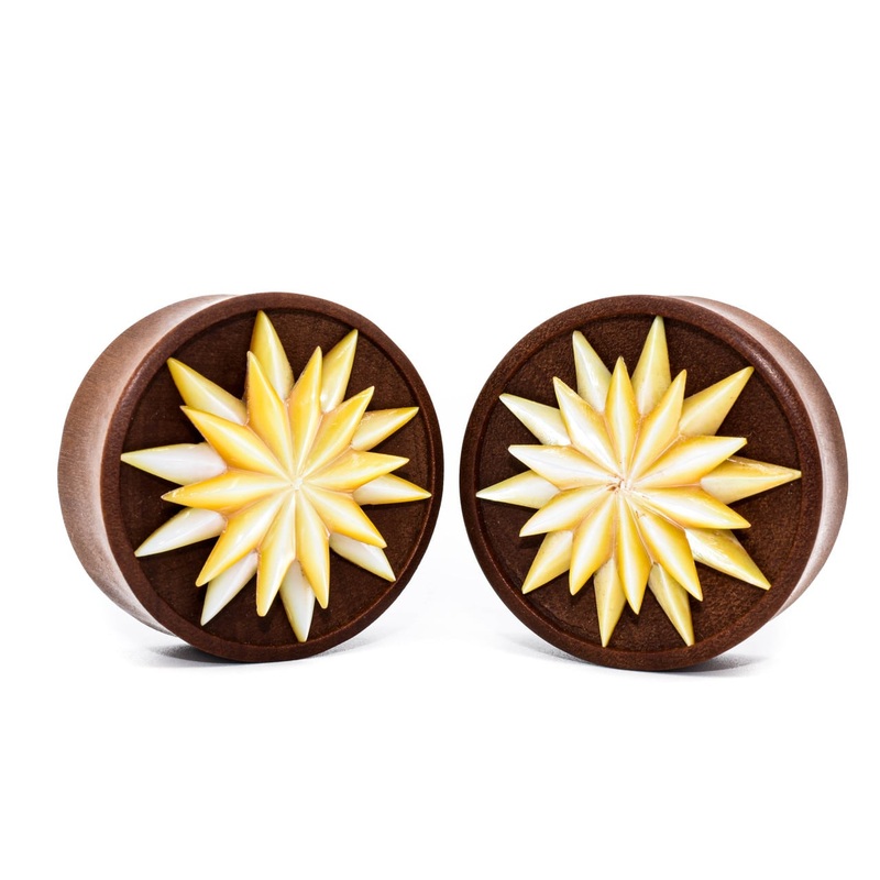 Inlayed Mother of Pearl Star Plugs (12 mm- 1 1/2 inch) 12 mm