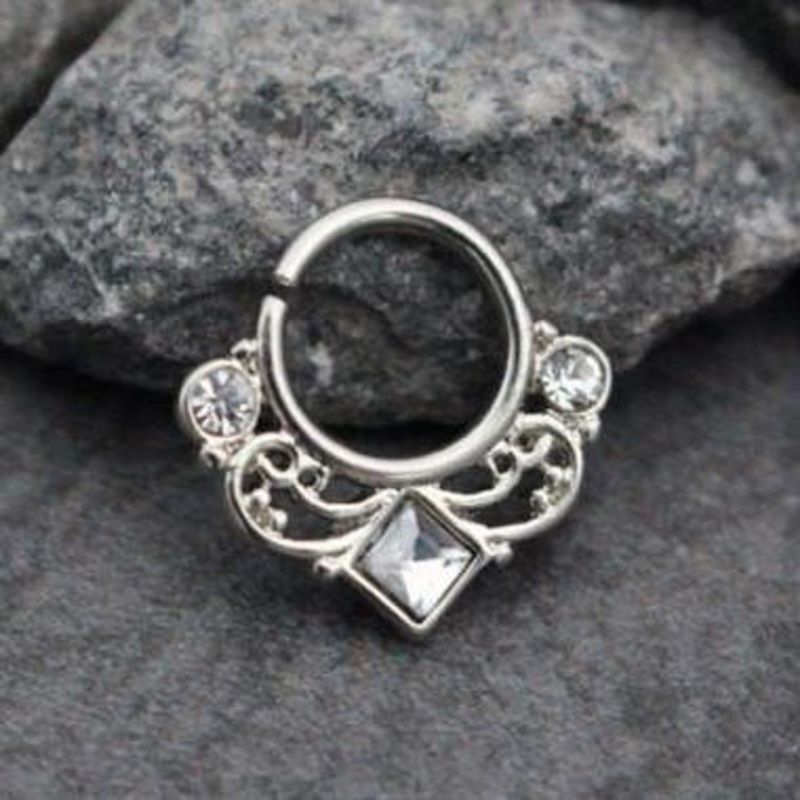 Veana Victorian Crystal Cuff Cuff