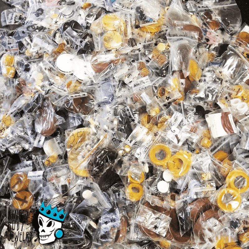 RANDOM Pair Plugs CLEARANCE ITEMS (10 gauge – 2 inch) 8 g