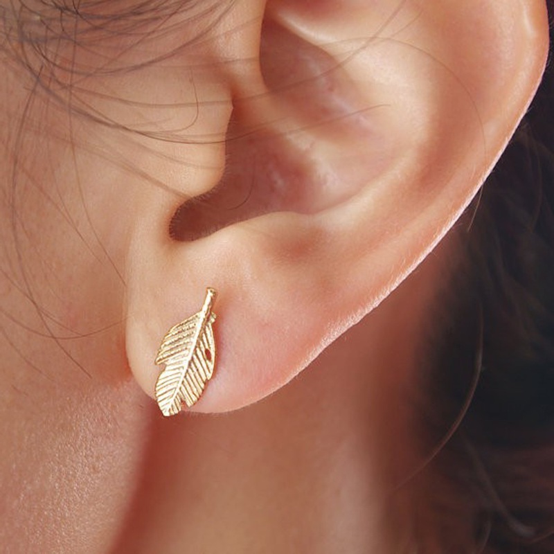 Koharu Minimalist Leaf / Feather Earring Studs Gold