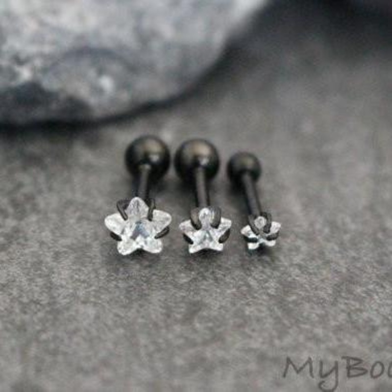 Lucky Swarovski Star Ear Piercing in Blackline Triple Set of 3 (3mm, 4mm, 5mm)