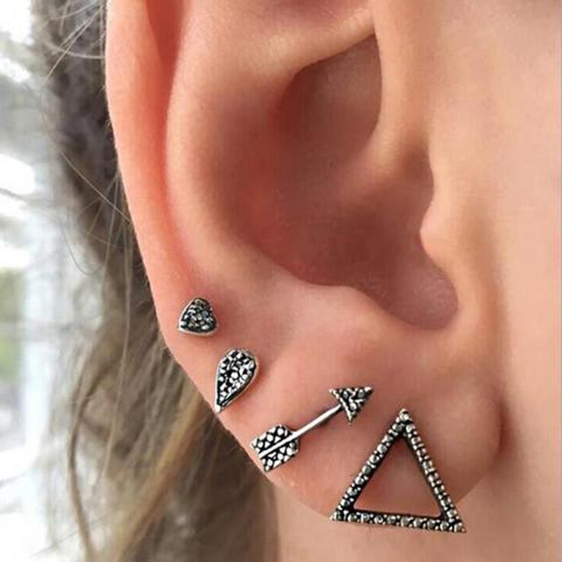 Nala Geometric Shapes Ear Cuff Earring Set 4pcs in Antiqued Brass