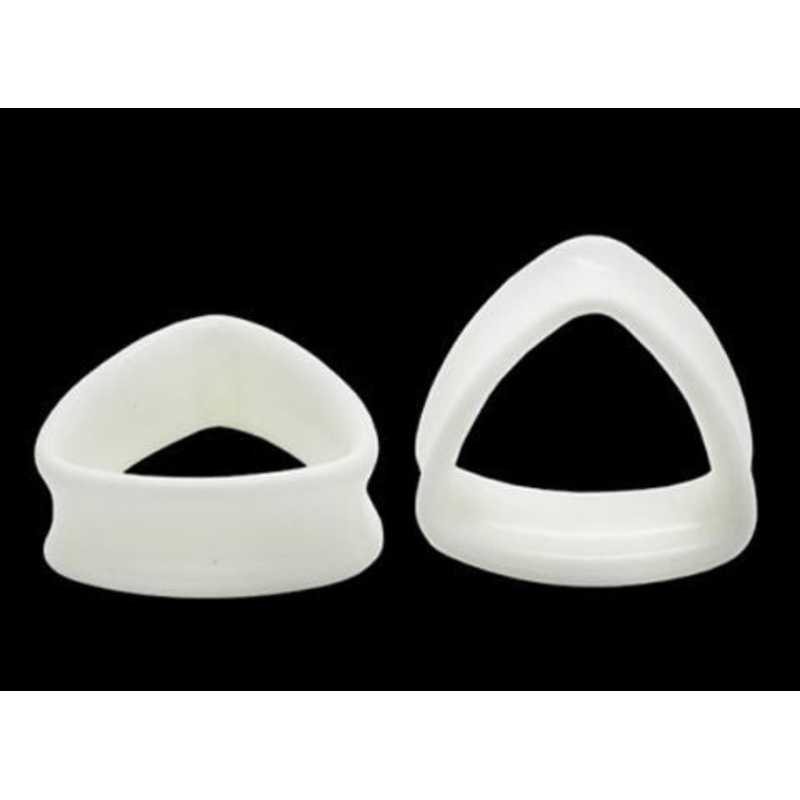 White Acrylic Triangle Eyelets  (2 gauge – 1 inch) 2 g