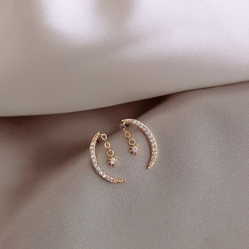 Oberon Classy Unique Crystal Moon Star Dangle Earring Studs Gold