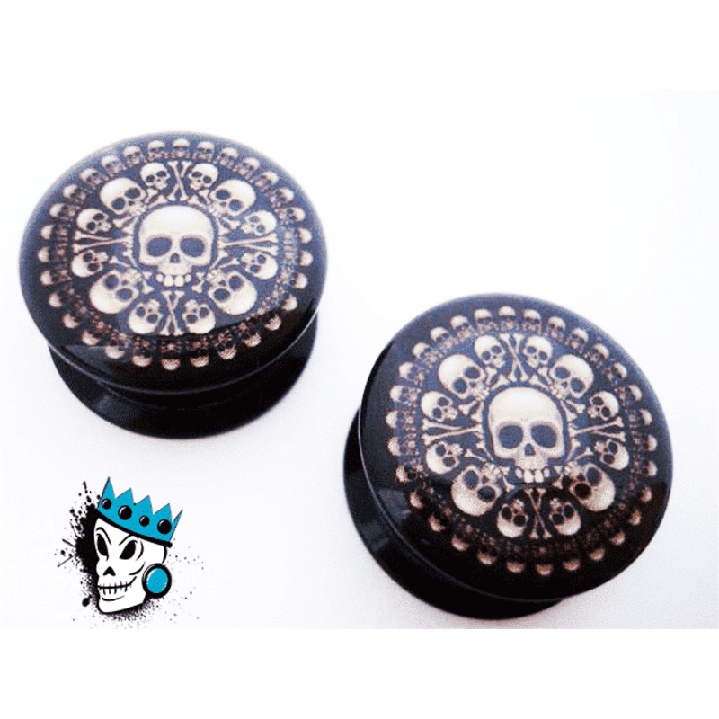 Skull and Bones Plugs (9/16 inch & 7/8 inch) 9/16 inch