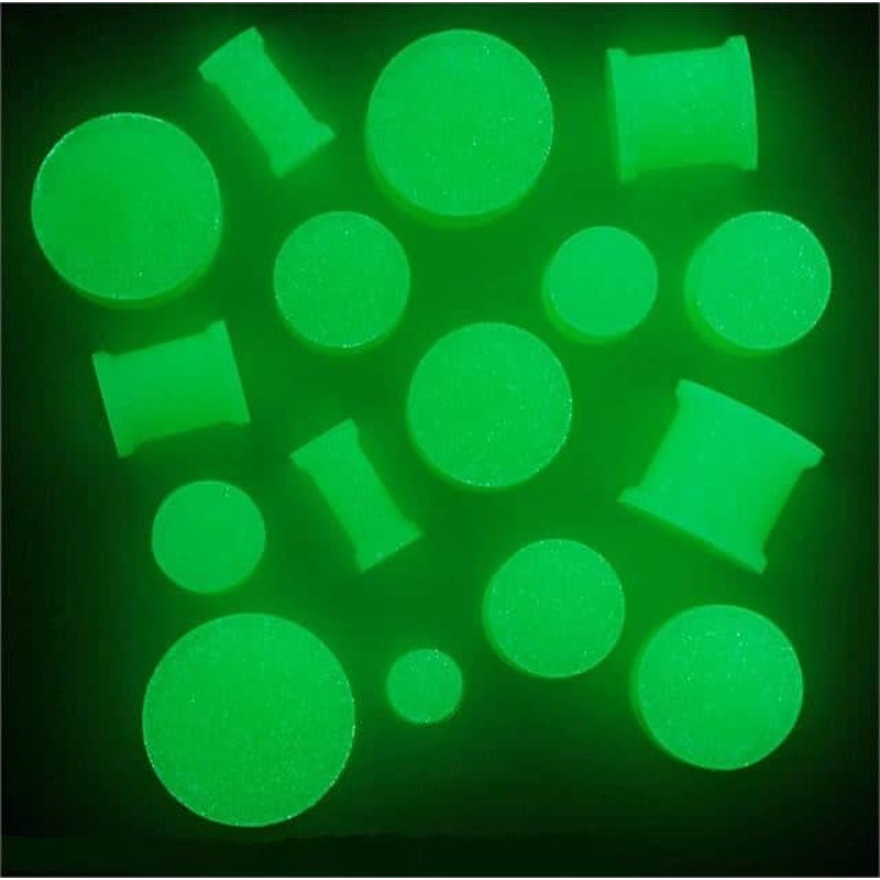 Glow In the Dark Silicone Plugs (8 gauge – 7/8 inch) 8 g