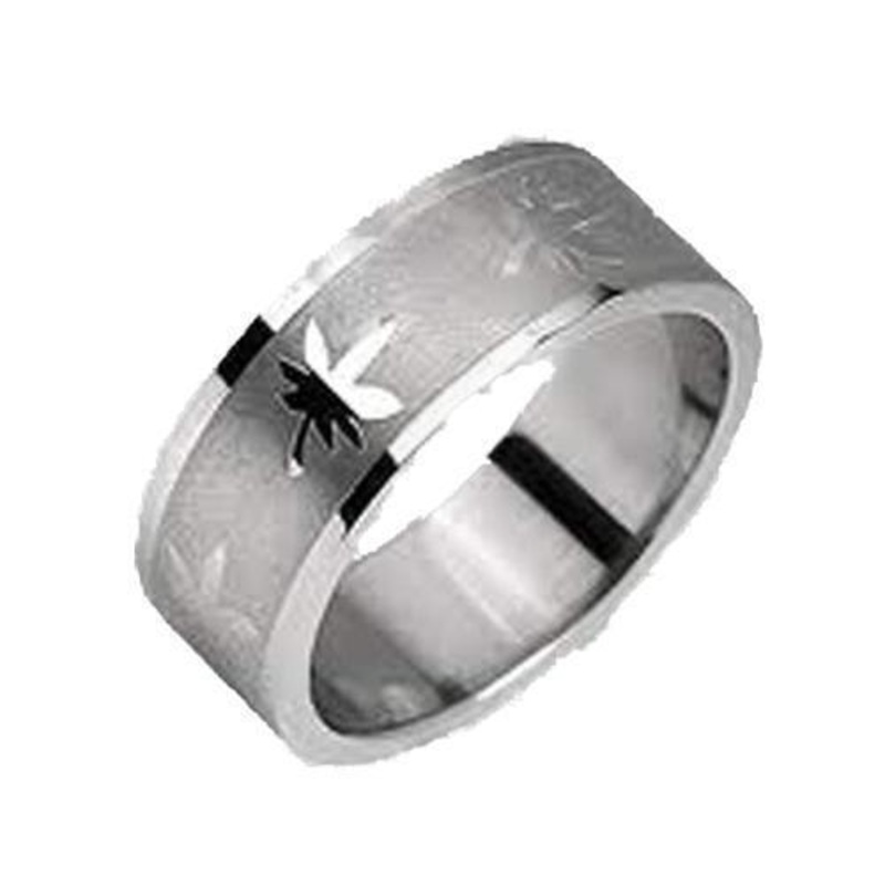 Pot Leaf Engraved Ring Size 12 (67.2mm)