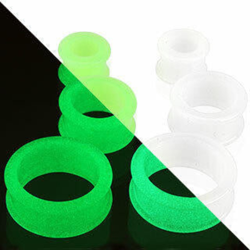 White & Green Glow in the Dark Silicone Tunnels (8 gauge – 1 inch) 8 g Green