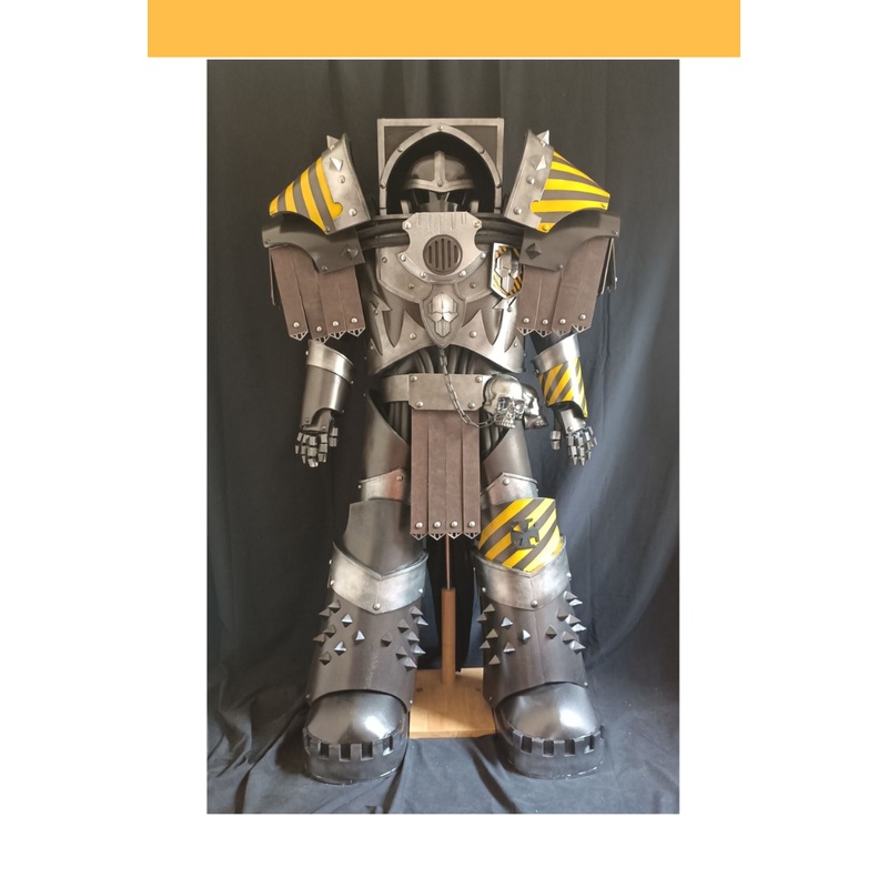 Warhammer 40k Custom Armor And Cosplay Costume (DISPLAY)