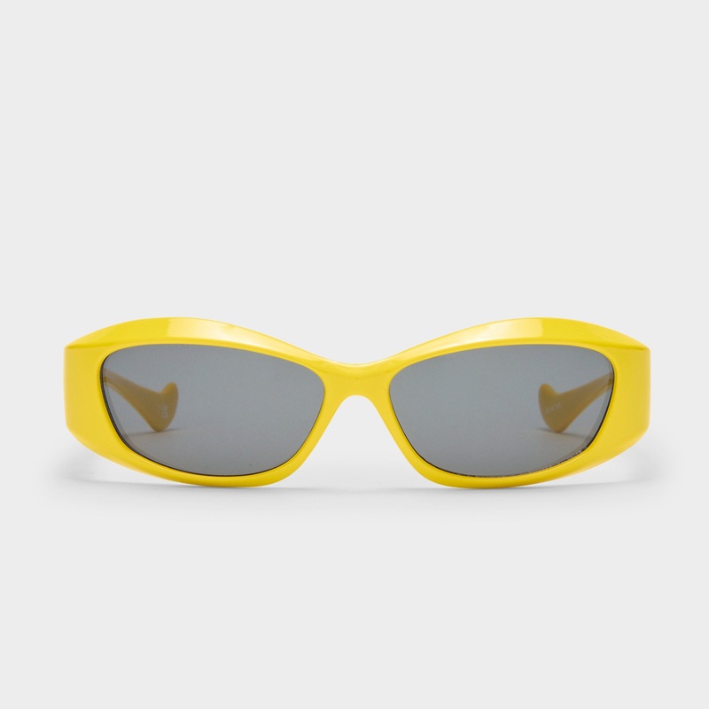 SWIFT LUST | ELECTRIC YELLOW