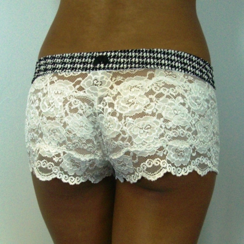 Houndstooth over Ivory Lace Boxers