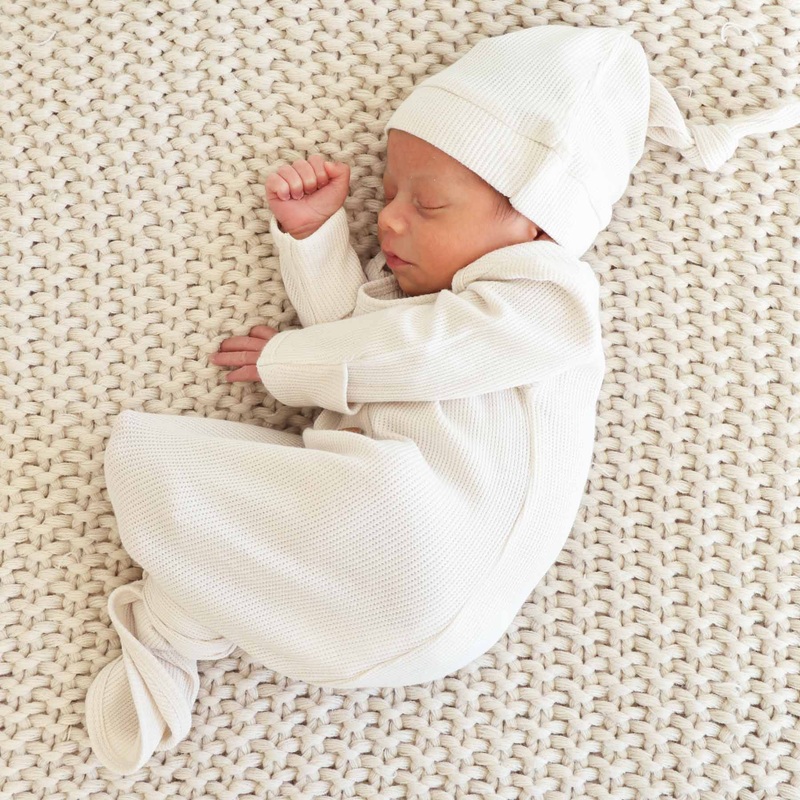 Eggshell Bamboo Waffle Newborn Baby Knot Gown & Hat Set