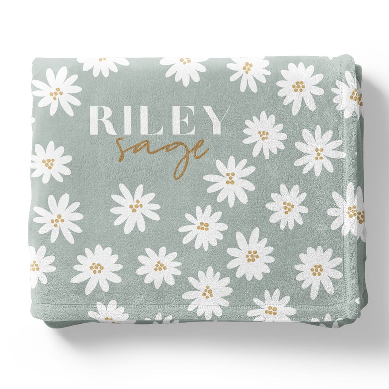 Soft Green Daisy Personalized Toddler Blanket