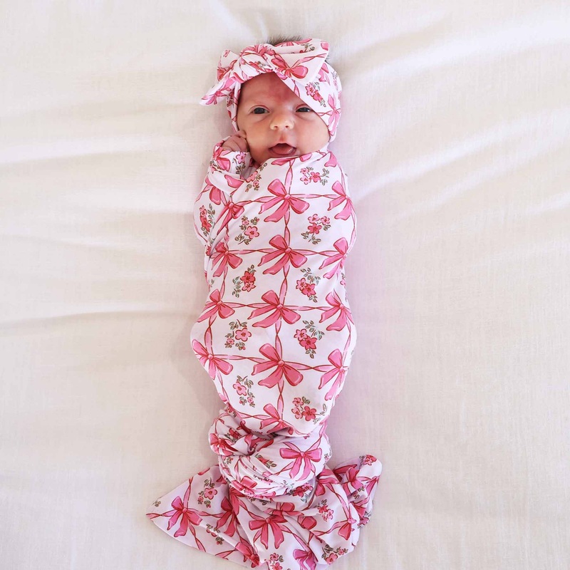 Bow Besties Oversized Swaddle Blanket