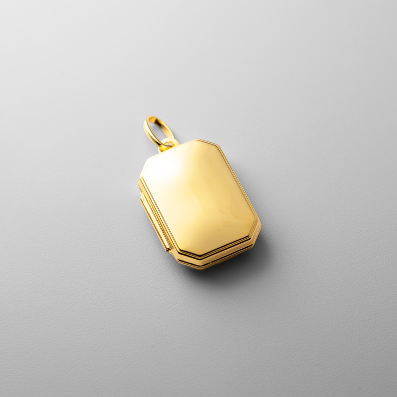 Gold Polished 20x15mm Curved Rectangle Locket – Model XL873