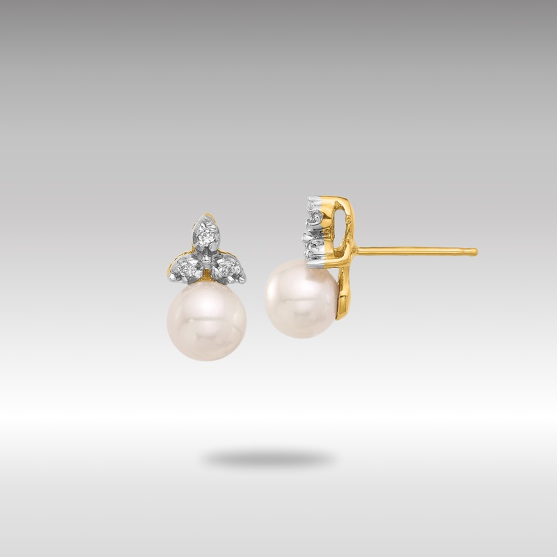 Gold 5-6mm Round White FWC Pearl and .06ct Diamond Post Earrings – Model XF846E