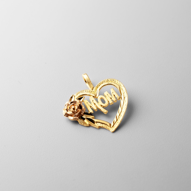 Love for Mom Gold Pendant – Model 1838