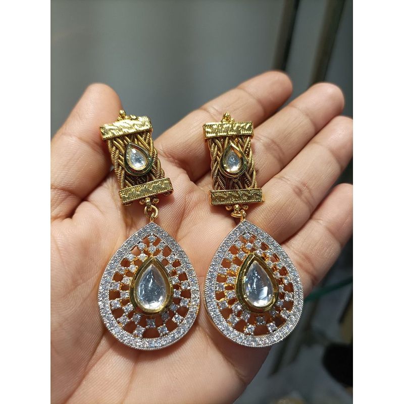 Fine Polki Kundan Earrings By  PKE80096