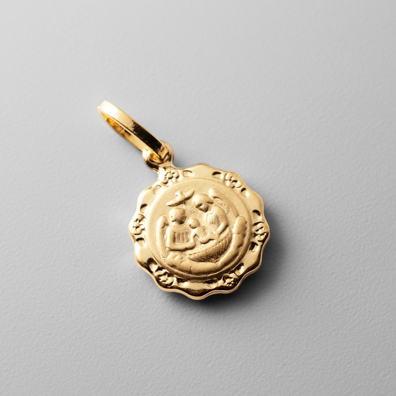 Gold Baptism Round Medal Religious Pendant – Model 239