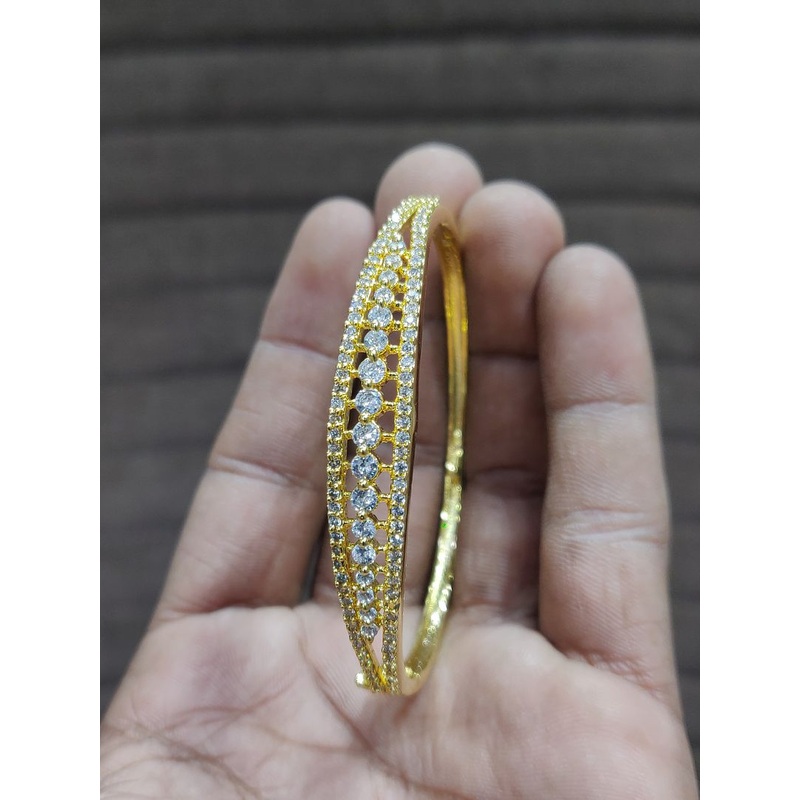 Bracelet In CZ By  BCAD8033