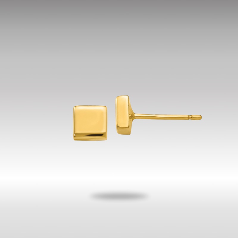 Gold Polished Square Post Earrings – Model YE305