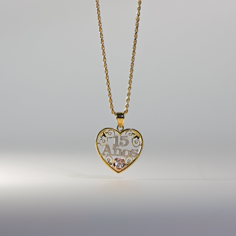 Gold Sweet 15 Anos Heart Pendant – Model 357