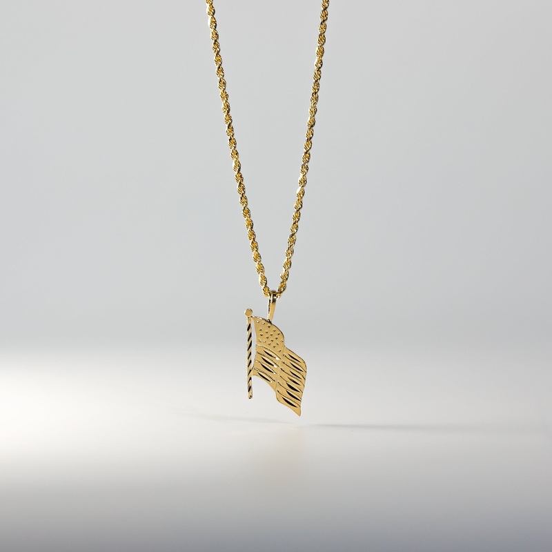 Gold American Flag Pendant – Model 1967
