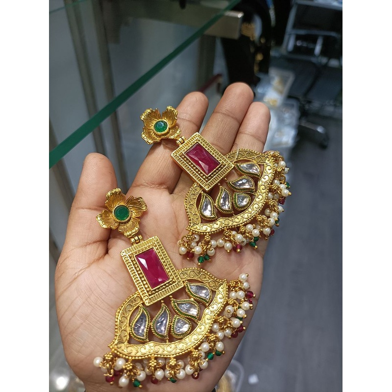 Fine Polki Kundan Earrings By  PKE80101