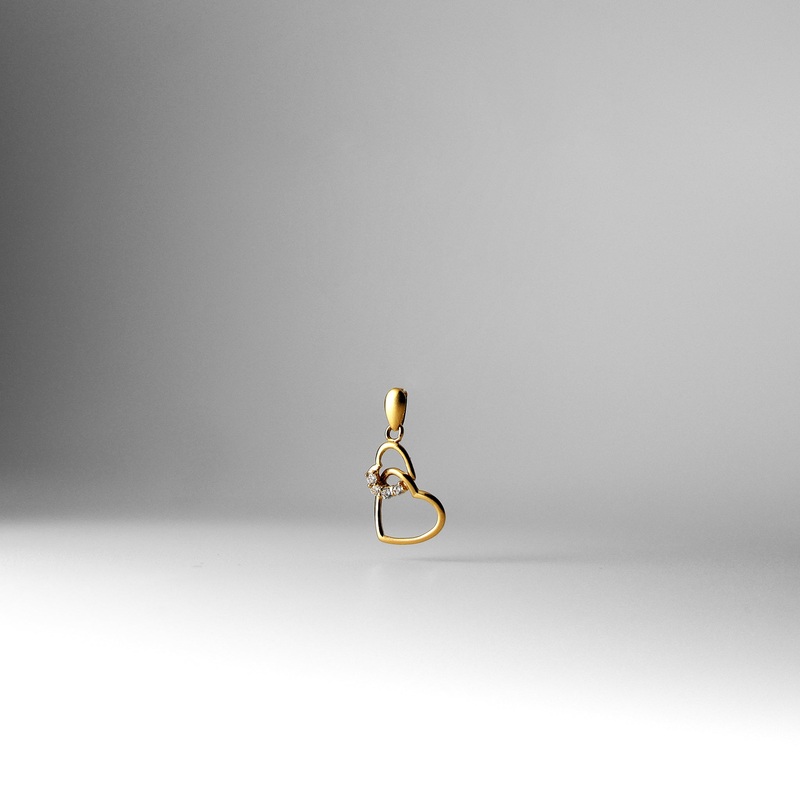 Gold Interlocking Hearts Pendant – Model 591