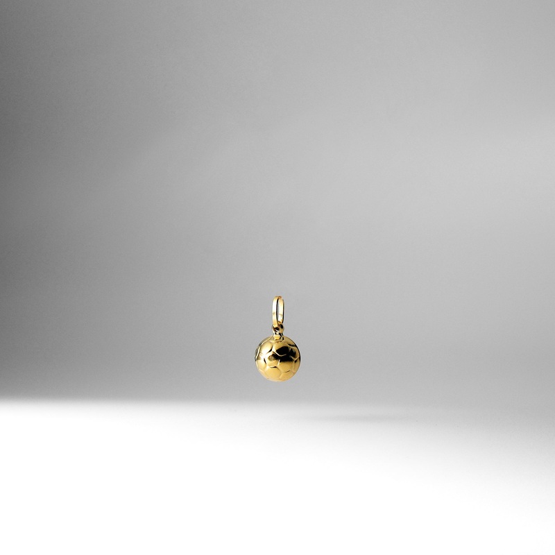 Gold Soccer Ball Pendant – Model PT0502