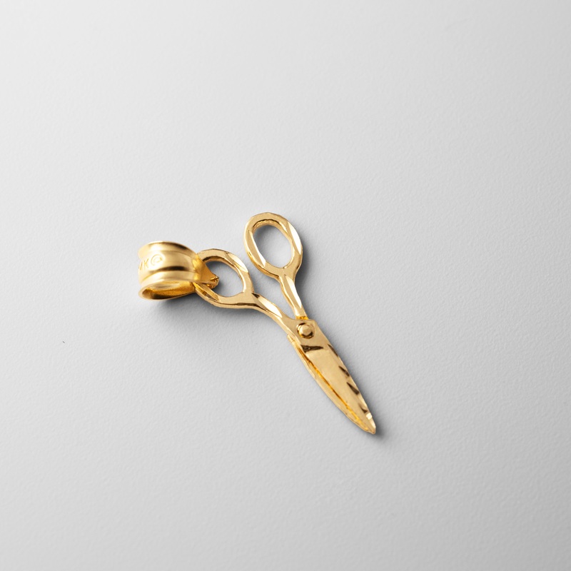 Gold Scissors Pendant – Model 477