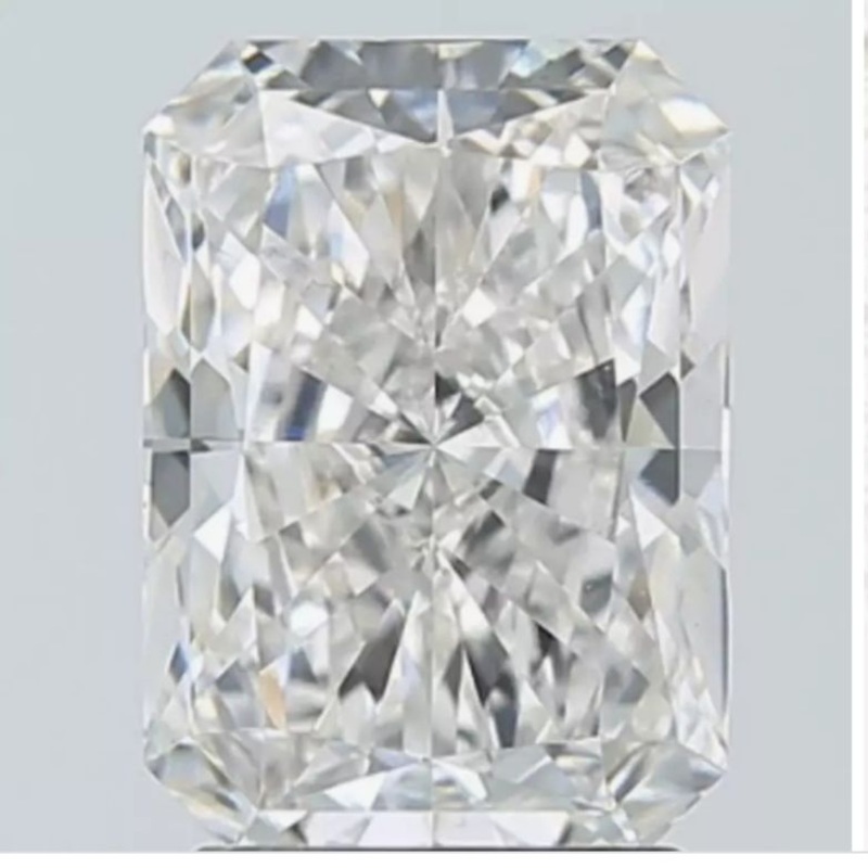 RADIANT SHAPE MOISSANITE GRA CERTIFIED D COLOUR VVS1 CLARITY EXCELLENT CUT