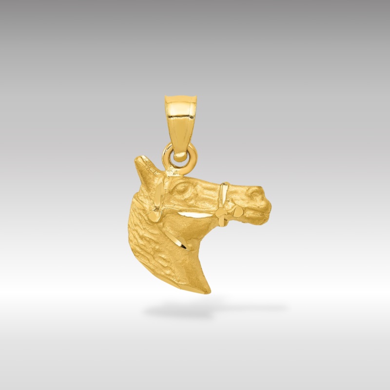 Gold Diamond-Cut Horse Head Pendant