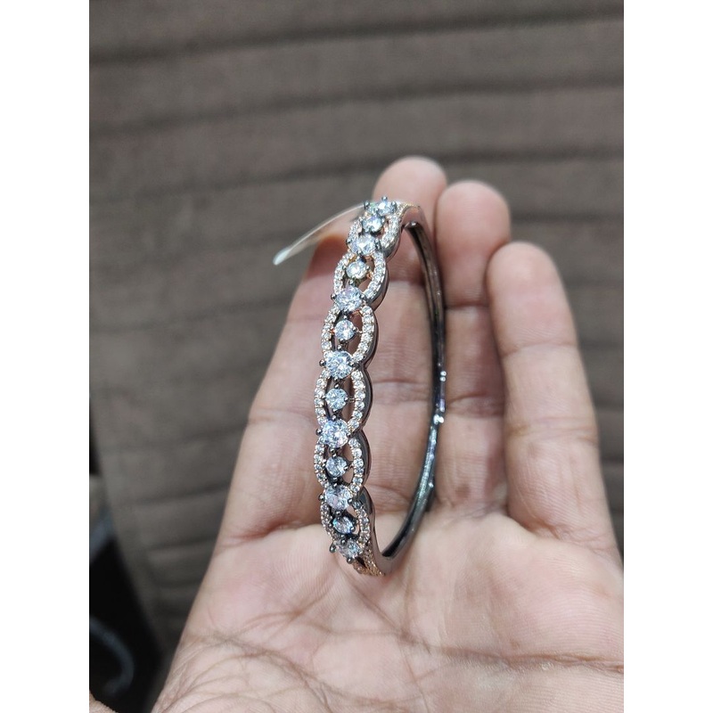 Bracelet In CZ By  BCAD8020