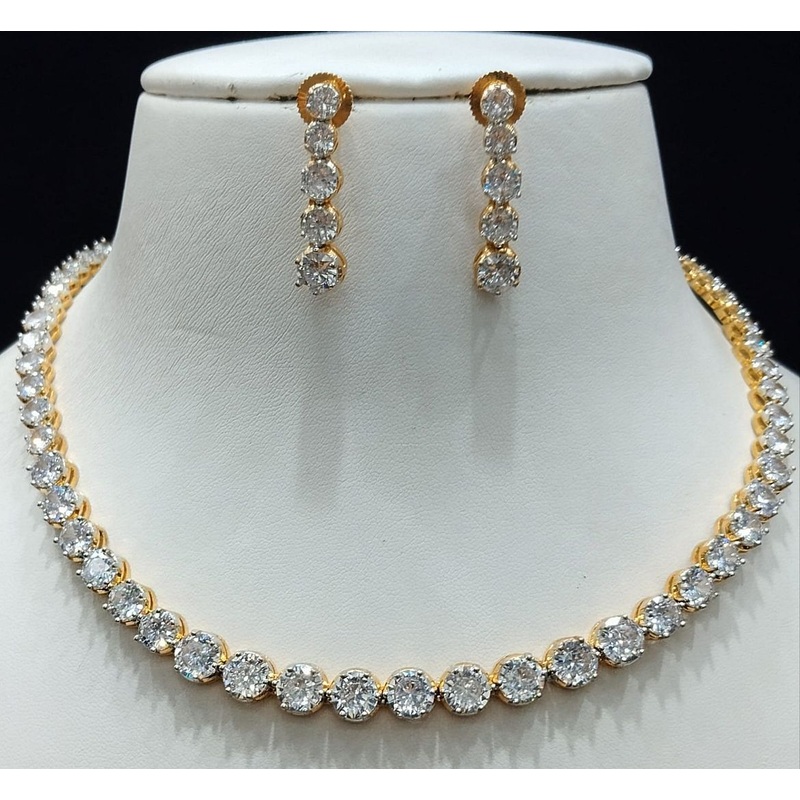 Zircon Necklace By  Colour Clear, Plating Gold CSNA4411