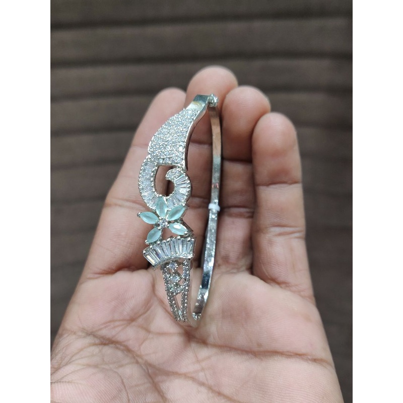 Bracelet In CZ By  BCAD8022