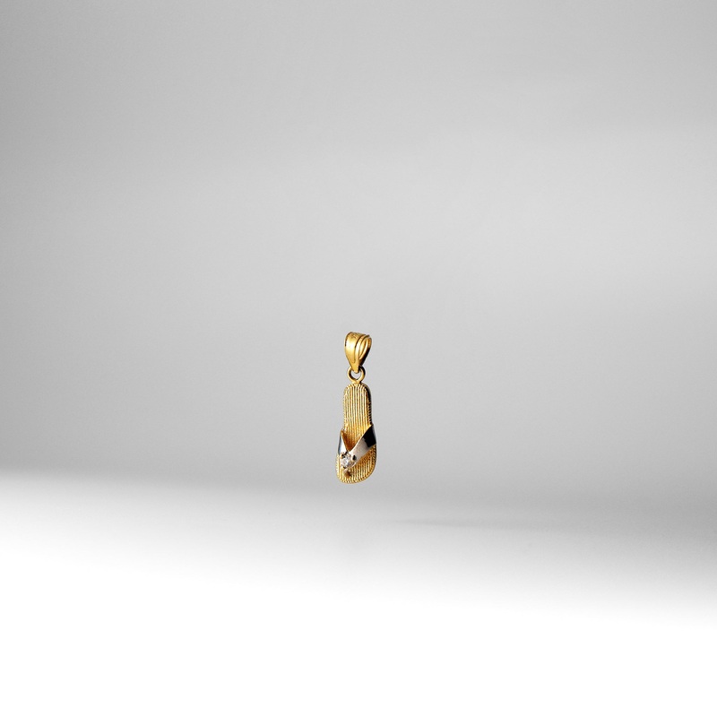 Gold Beach Sandal Pendant – Model 1702