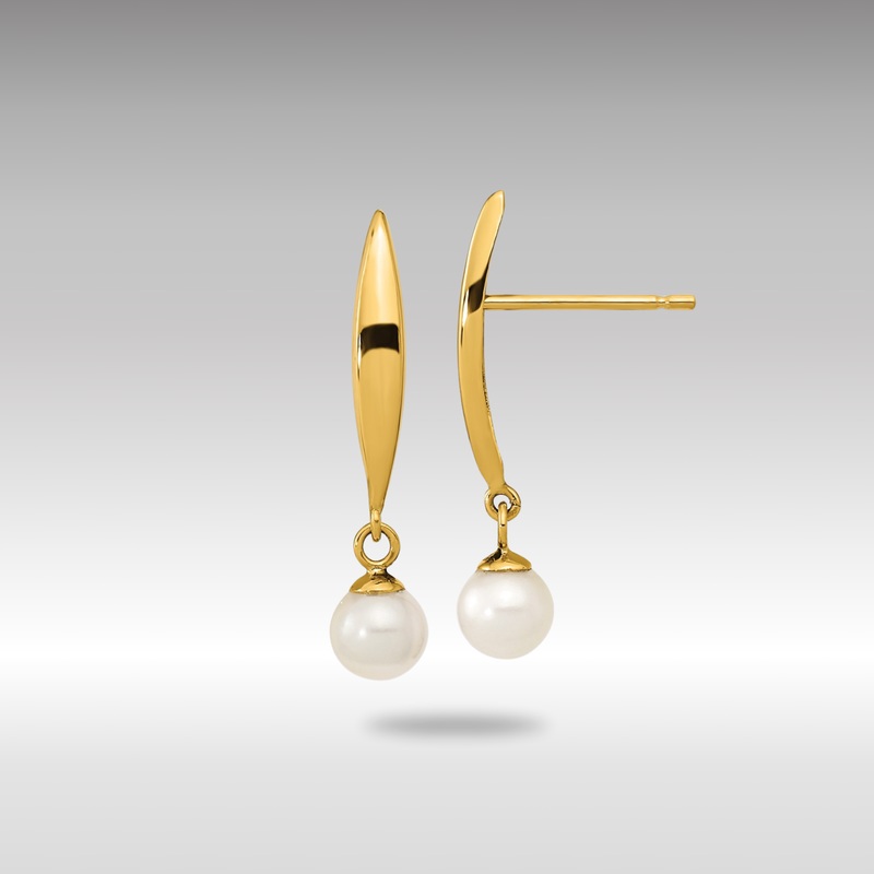 Gold Polished 4mm Freshwater Cultured Pearl Post Earrings – Model SE3042
