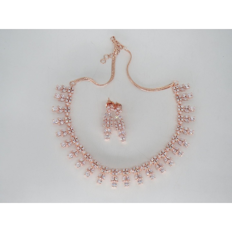 Jewelshingar Jewellery Fine Antique Polki Kundan RoseGold Plated Clear Colour Necklace For Women ( 62745NAD )