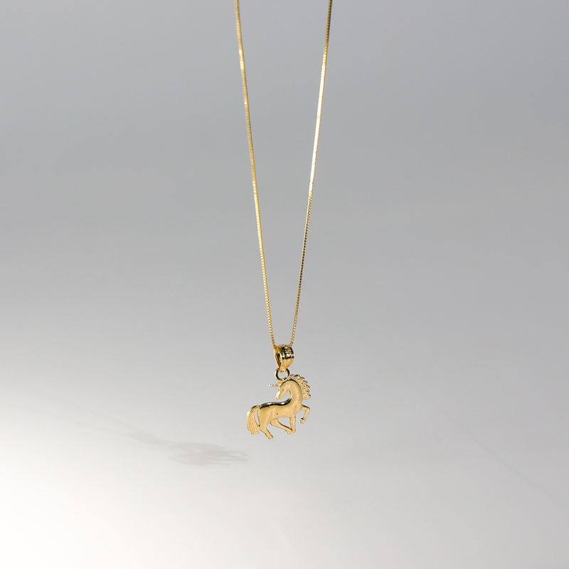 Gold Tiny Unicorn Pendant – Model 1651