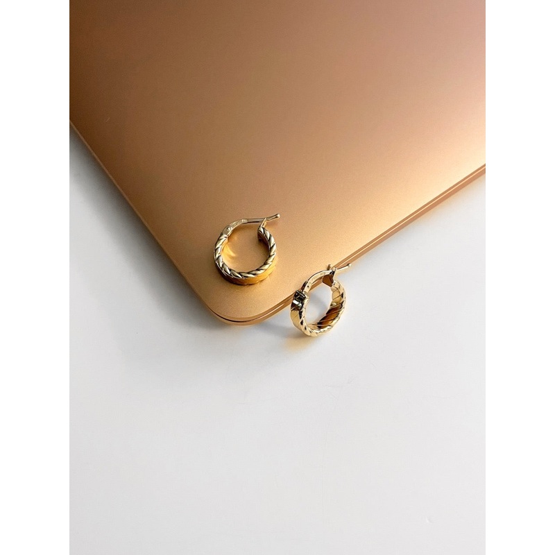 Solid Gold Braided Hoop Earrings
