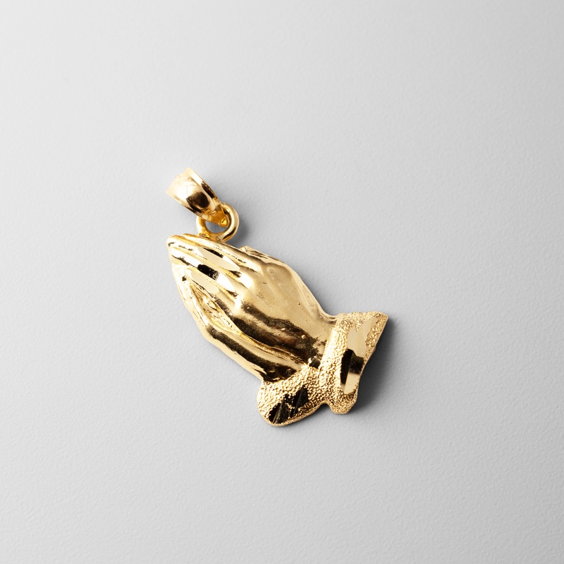 Gold Praying Hands Pendant – Model 1482