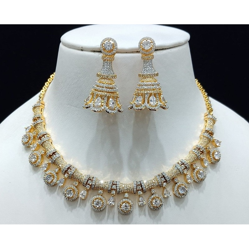 Zircon Necklace By  Colour Clear, Plating Gold CSNA4417