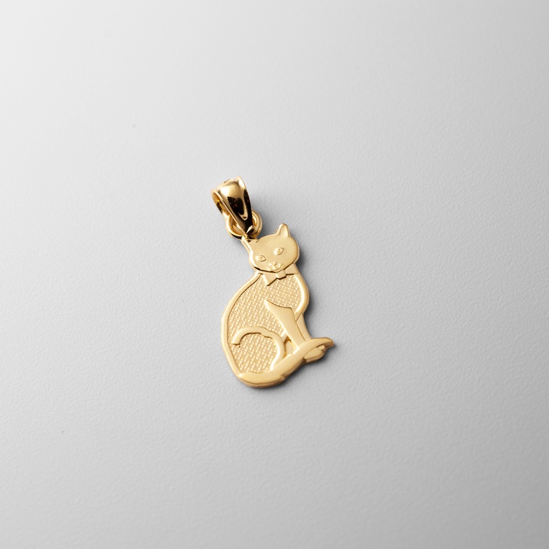 Gold Cat Pendant – Model 1659