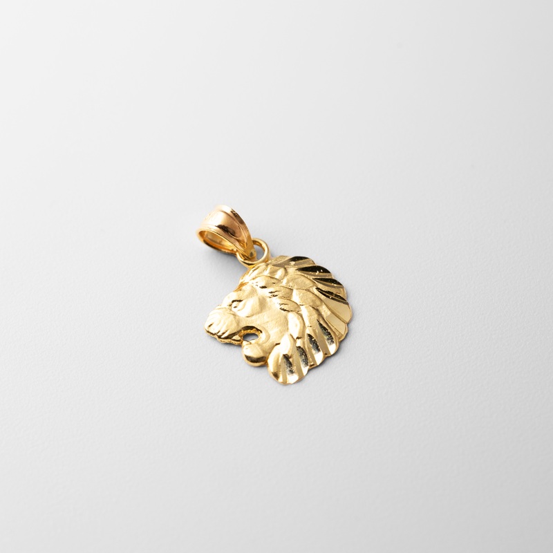 Gold Lion Head Pendant – Model 1621