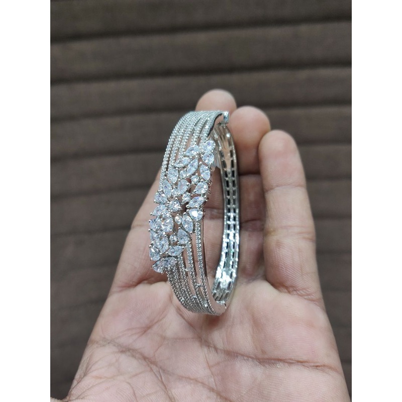 Bracelet In CZ By  BCAD8018