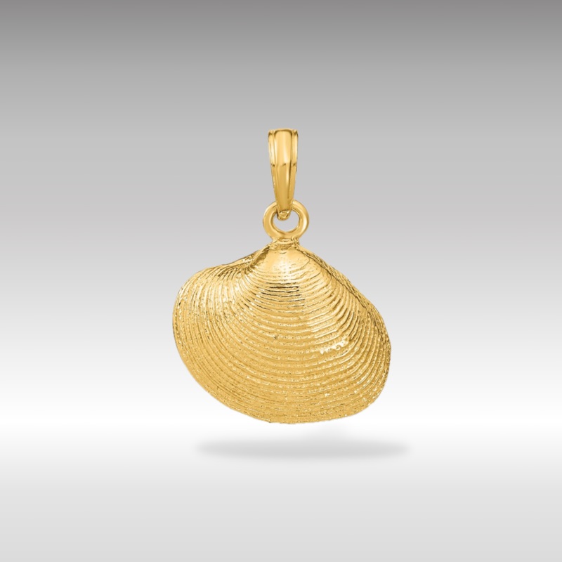 Gold Medium Clam Shell Pendant
