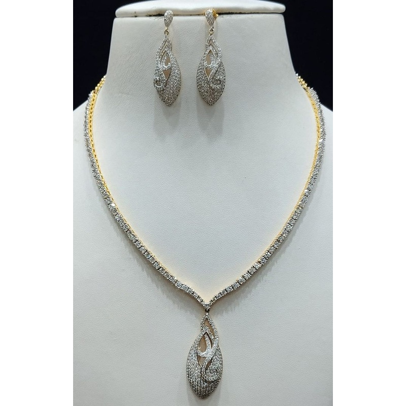 Zircon Necklace By  Colour Clear, Plating Gold CSNA4415