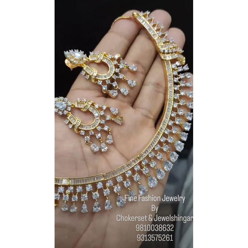 Zircon Necklace In Clear Colour And Gold Plating By  NKWA0121