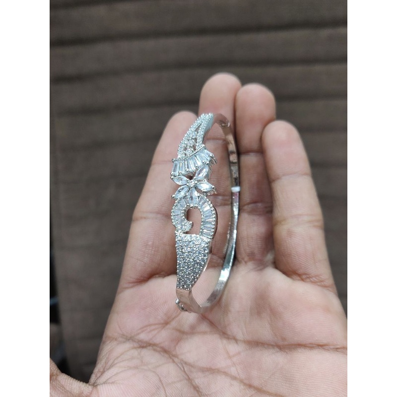 Bracelet In CZ By  BCAD8055